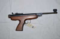Lot 226 - A Gecado model 5 break action air pistol with...