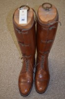 Lot 297 - An early 20th Century pair of gents tan...