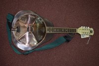 Lot 1518 - A Recording King mandolin, RA-998-M, metal...