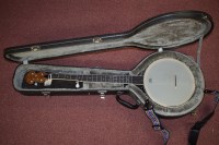 Lot 1537 - An Ozark 5-string banjo, with open back, 96cms...