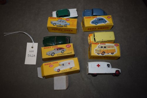 Lot 562 - Dinky diecast model cars: A.C. Aceca coupe 167;...