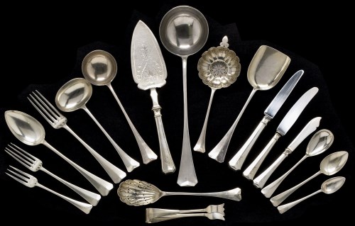 Lot 485 - A Hungarian 800 standard silver flatware and...