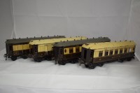 Lot 1569 - Hornby 0-gauge Pullman bogie coaches, Arcadia...