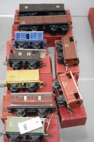 Lot 1589 - Hornby 0-gauge rolling stock, to include: two...