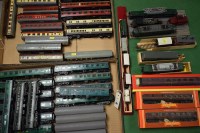 Lot 284 - Hornby carriages, in various liveries; some OO-...