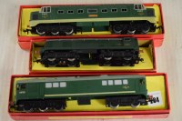Lot 294 - Hornby Dublo diesel-electric locomotives, to...