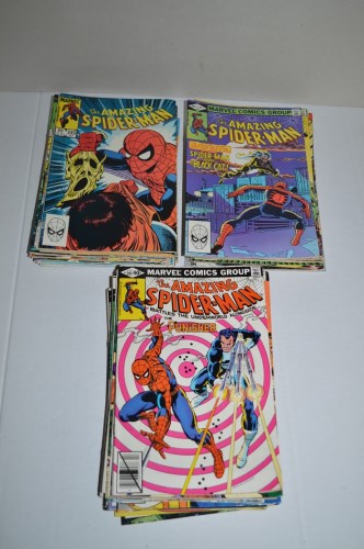 Lot 1036 - The Amazing Spider-Man, sundry issues between...