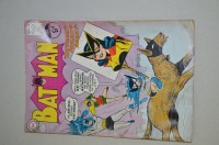 Lot 1543 - Batman no. 133