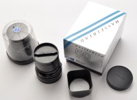 Lot 369 - A Hasselblad Distagon 50mm f4 lens, in box;...