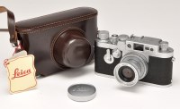 Lot 370 - A Leica IIIg rangefinder camera, Serial No....