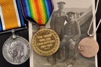 Lot 385 - A pair of WWI General Service Medals, awarded...