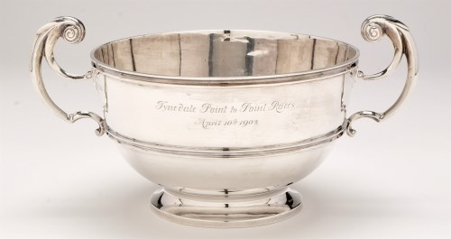 Lot 485 - An Edward VII silver trophy, by Daniel & John...