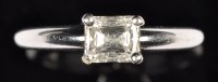 Lot 722 - A single stone diamond ring, measuring 5.5 x 4....