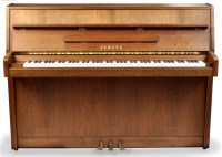 Lot 860 - A Yamaha upright piano, model M108N, serial no....