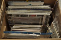 Lot 204 - A large quantity of presentation packs, in a box.