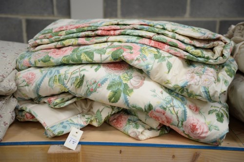 Lot 15 - A pair of lined and interlined floral...