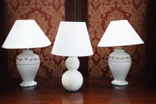 Lot 36 - A pair of modern ceramic table lamps in the...
