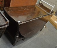 Lot 261 - An early 18th Century oak gateleg table,...