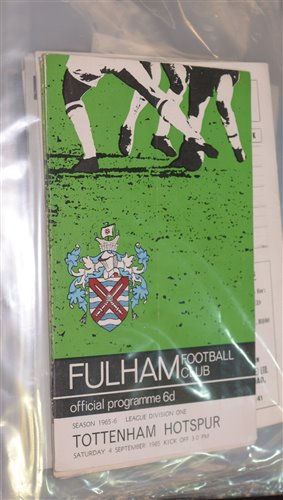 Lot 58 - English League football programmes, to include...