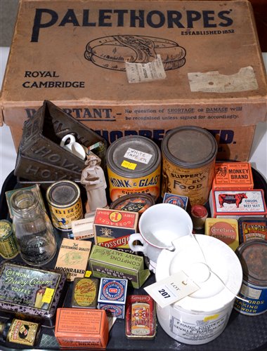 Lot 207 - A collection of first half 20th Century food...