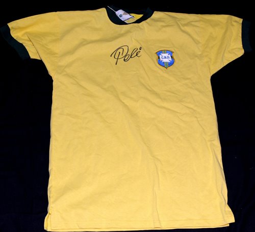 Lot 83 - A Brazil replica t-shirt signed by Pele, with...