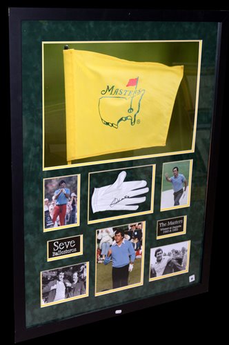 Lot 95 - A white leather golf glove signed by Seve Ballesteros