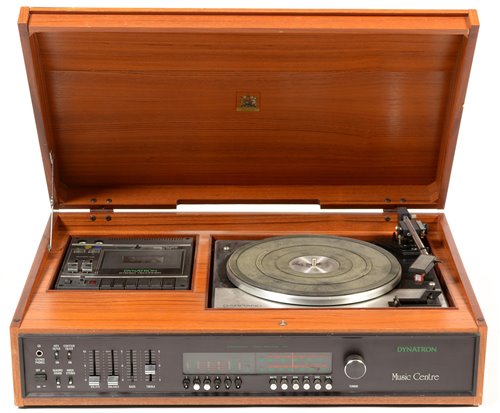 Lot 1068 - A Dynatron HFC 209 Quadrophonic music centre in teak case.