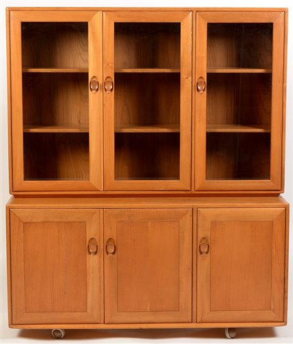 Lot 1082 - Ercol: a Windsor pattern dresser cabinet sideboard.