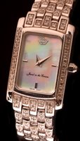 Lot 697 - Diamond set watch