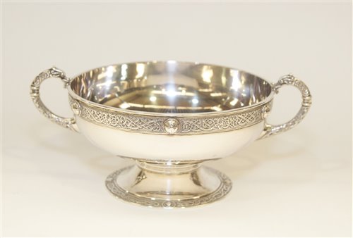 Lot 553 - Dublin silver bowl with Lindisfarne boarder