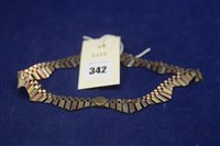 Lot 342 - 9ct yellow, white and rose gold necklace