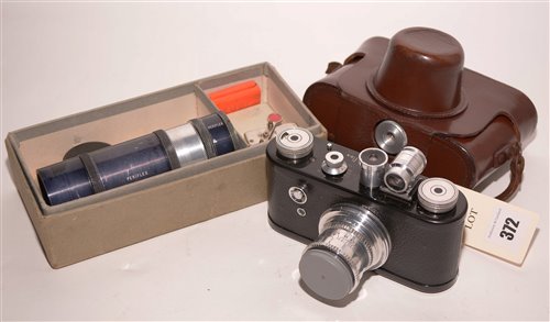 Lot 372 - A Corfield Periflex 35mm film camera