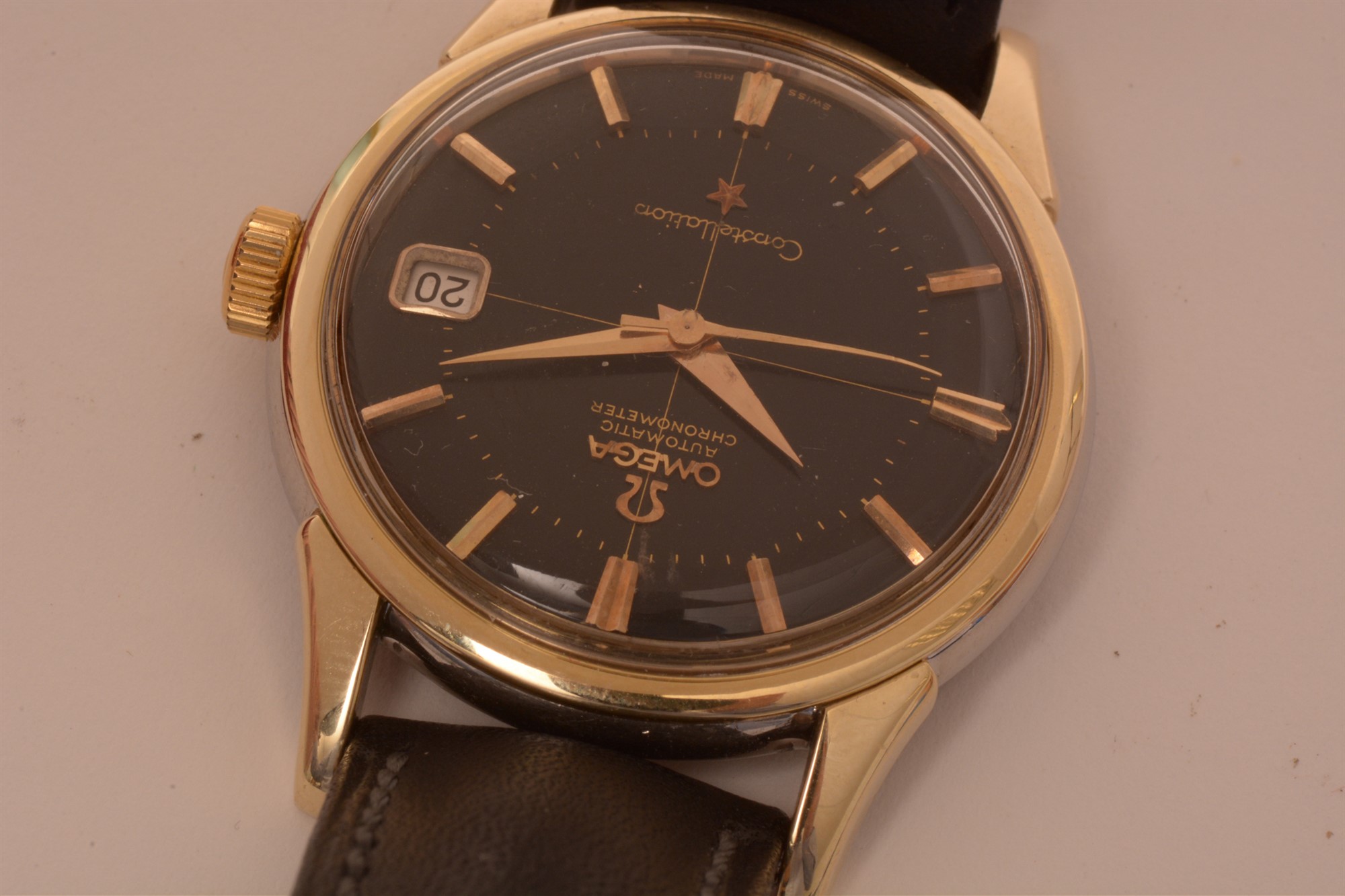 Lot 667 A Gentleman s Wristwatch 