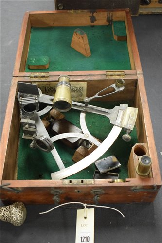 Lot 1210 - A Wilson & Gillie Bruce & Sons Ltd Cardiff boxed sextant.