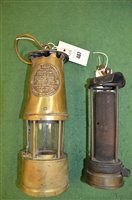 Lot 487 - 2 miners lamps