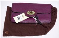 Lot 290 - A Mulberry Purse.