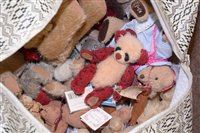 Lot 528 - Modern  Collectible Teddy Bears.