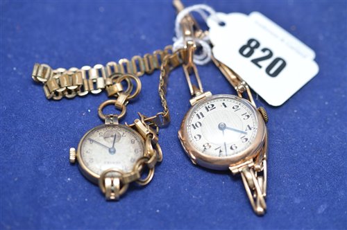 Lot 820 - Two watches