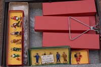 Lot 555 - Dinky Toys; and reproduction railway figures.