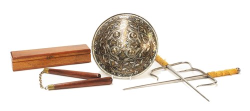 Lot 354 - Persian shield and Japanese items