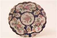 Lot 106 - A first period Worcester polychrome plate