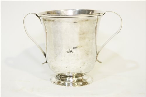 Lot 584 - Newcastle silver loving cup