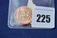Lot 225 - 1965 Gold sovereign