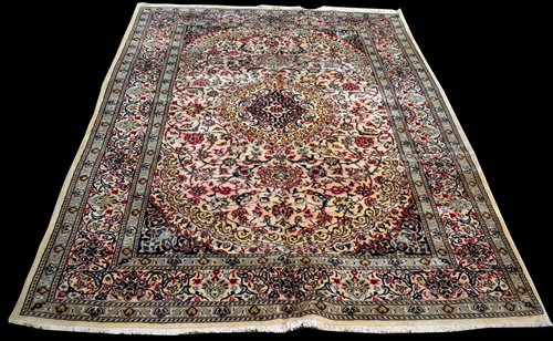 Lot 899 - A Nain carpet