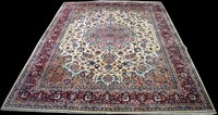 Lot 653 - A Sarough carpet