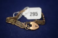 Lot 295 - Yellow metal bracelet