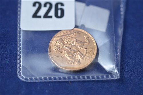 Lot 226 - Gold sovereign