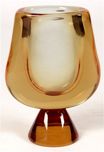 Lot 1005 - 1970's art glass vase