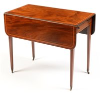 Lot 726 - A Pembroke table.