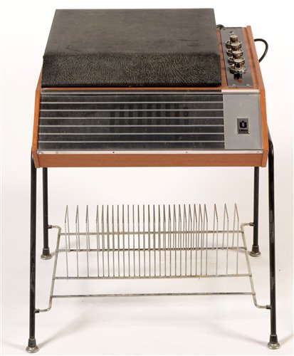 Lot 1061 - A vintage Ultra record player